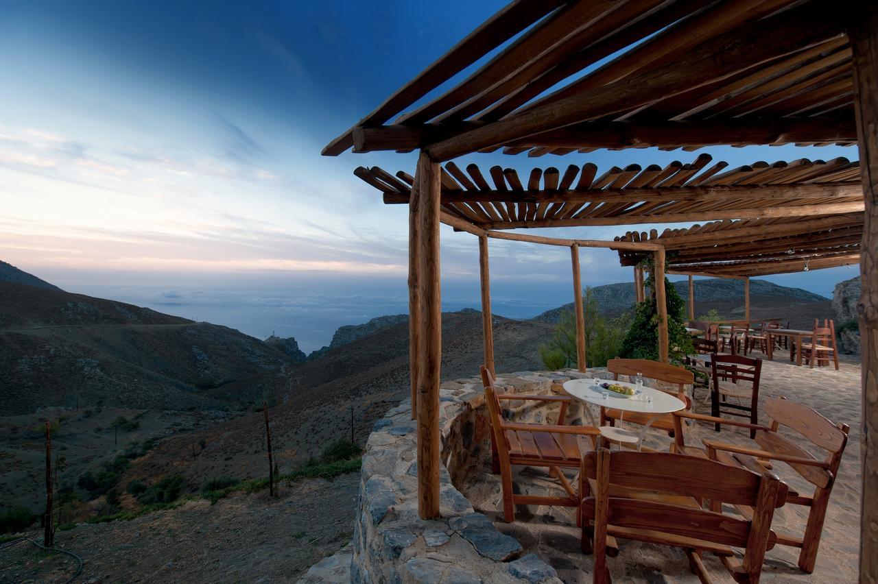 Thalori Traditional Ecotourism Village Kapetaniana Exterior photo